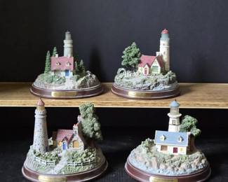 Four Thomas Kinkade Lighthouse Statues Lights Up