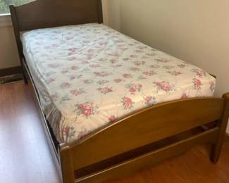 Vintage Wooden Twin Bed HeadboardFootboard