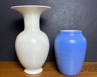 072 catalinapotteryvaseandgmundnerkeram