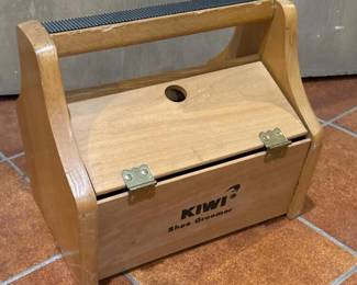 220 kiwishoegroomerwoodenshoeshinebox