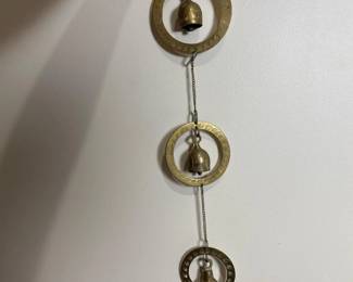 088 brasshangingwindchimeswithcircular