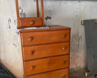 256 vermontsolidrockmaplechestofdrawer