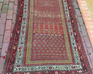 058 orientalstylewoolarearugwithgeomet