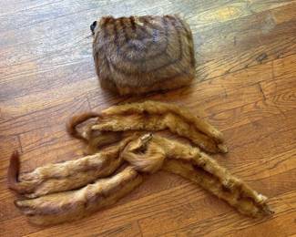 228 vintagefurstoleandfurhandmuffbag