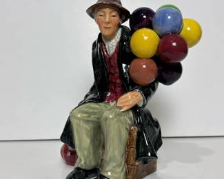 093 royaldoultontheballoonmanfigurine