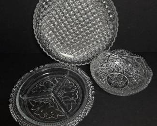 232 pressedglassservingdishesincutglas