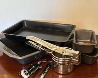 186 bakingpanspotatoricerandcorkscrews