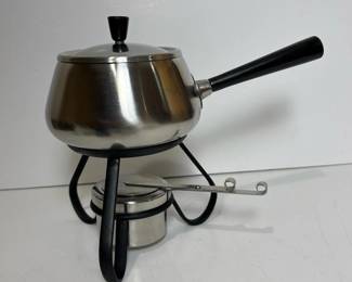 108 stainlesssteelfonduepotsetwithster