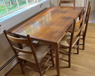 068 atholtablemfgwoodenshakerstyledini