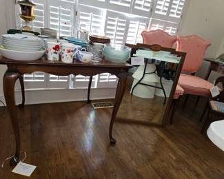 Hooker game table, wall mirror
