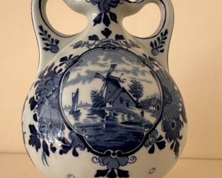 Delft Jug. Photo 1 of 3. 