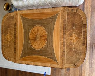 Baker Furniture Georgian Style Pembroke Table with Satinwood Inlay. Measures 25" x 25" x 29" H with Two 9" Drop Leaves. Photo 5 of 7. 