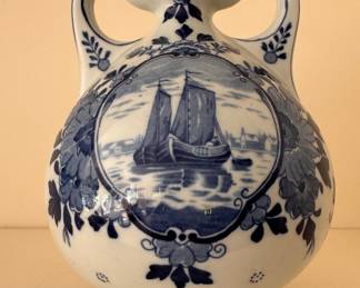 Delft Jug. Photo 2 of 3. 