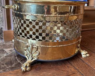Brass Jardiniere / Planter / Firewood Holder. 