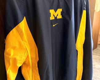 Vintage 90s Nike Michigan Wolverines Mini Swoosh Pullover Windbreaker