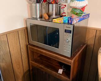 Panasonic Genius Prestige Inverter Microwave Oven NN-SD987S