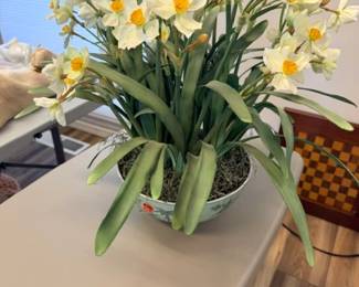 Early silk flowers