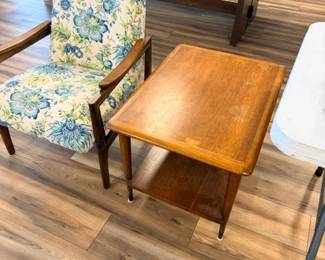 Modernism chair and table