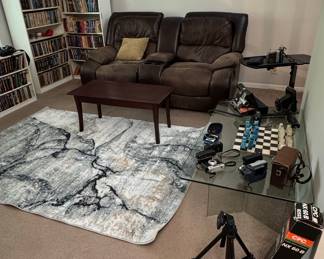 Mid-Century Modern Style Coffee Table