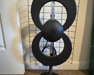 Antennas Direct ClearStream 2V Indoor/Outdoor HDTV Antenna