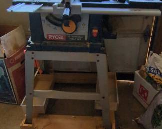 Ryobi BTS15 10-inch Portable Table Saw