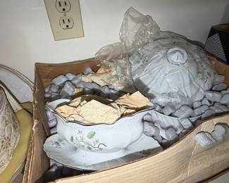 Mitterteich "Green Ming" Porcelain Dinnerware Set