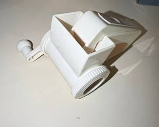 The Pampered Chef Deluxe Rotary Cheese Grater #1275