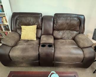 Dual-Reclining Loveseat with Center Console