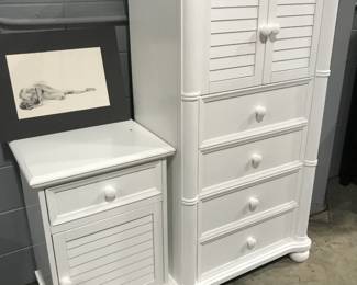 WHITE BEDROOM FURNITURE