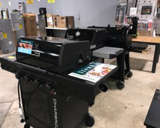 BBQ GRILLS