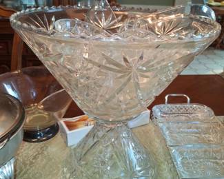 Vintage Punch Bowl with stand, 12 cups and ladle