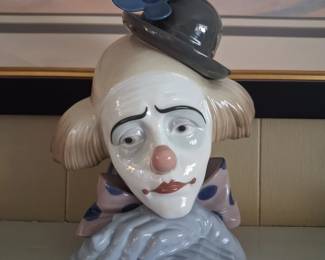 Large Lladro Pensive Clown