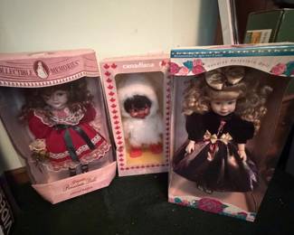 COLLECTABLE (dolls) 
