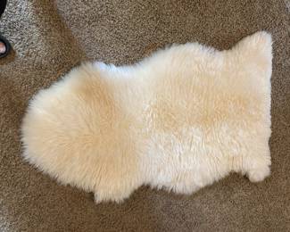 100% sheepskin