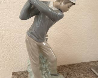 Liadro golfer