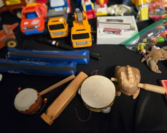 Vintage toys & percussion instruments