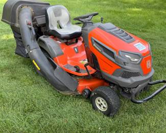 Husqvarna riding mower