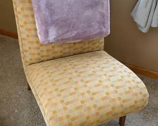 Boudoir chair