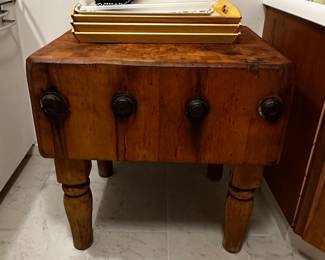 Rustic 20th century MICHIGAN Maple butcher block table