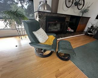 Ekornes Stressless chair in Ottoman