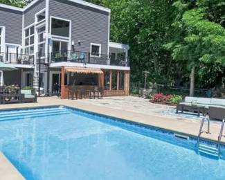 Andrew Richards outdoor furniture, designs, six piece sectional with matching chair chairs