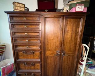 Drexel Gentleman's Chest / Wardrobe Combination:  Large walnut combination chest - seven drawers on the left paired with a two-door cabinet/wardrobe section on the right, brass ring and bail pulls; interior stamped 'by Drexel Reg. Trade Mark'
