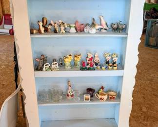Cute floor stand shelf for smalls & vintage salt & pepper shakers!