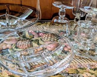 Several pieces of vintage Cambridge square base dishes