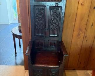 16th Century French Gothic Bishop's chair