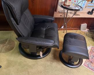 El Kornes stressless chair