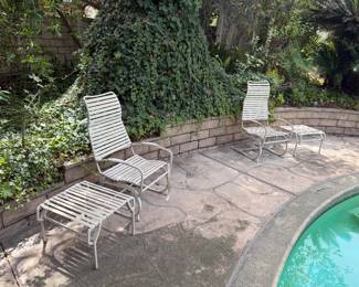Vintage Brown Jordan patio / pool furniture