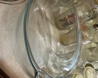 #120 clear Pyrex roaster, 2 piece 15" x 5" $20.00