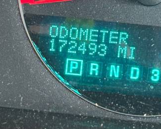 #177 2008 Chevy impala silver with leather interior, carport kept 172493 miles make a offer