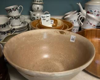 #110 biscuit bowl 10" x 8" $20.00